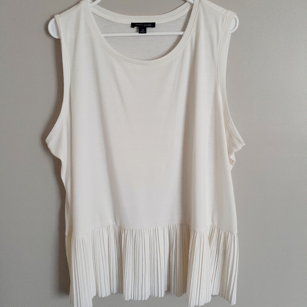 Tommy Hilfiger Sleeveless Top w/ Pleats, 2X